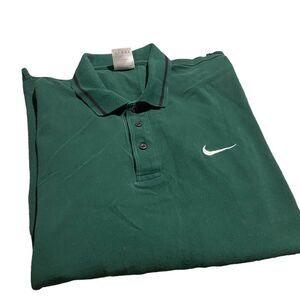 Nike long sleeved collared shirt in excellent condition size XL great shirt